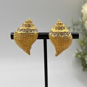 Kenneth Jay Lane KJL Vintage Gold Crystal Seashell Crystal‎ Clip On Earrings